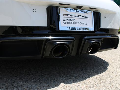 Certified 2025 Porsche 911 Carrera GTS RWD image 16