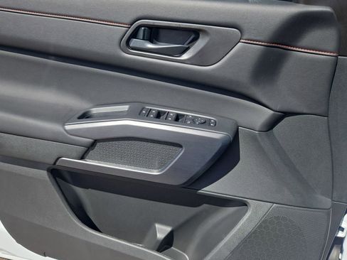 New 2026 Nissan Pathfinder Rock Creek AWD/4WD image 31