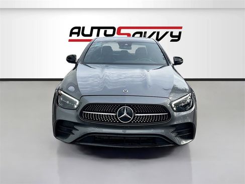 Used 2023 Mercedes-Benz E 350 4MATIC Sedan image 2