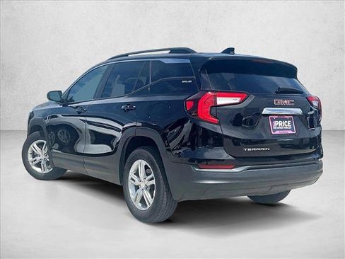 Used 2023 GMC Terrain SLE w/ Driver Convenience Package FWD image 13