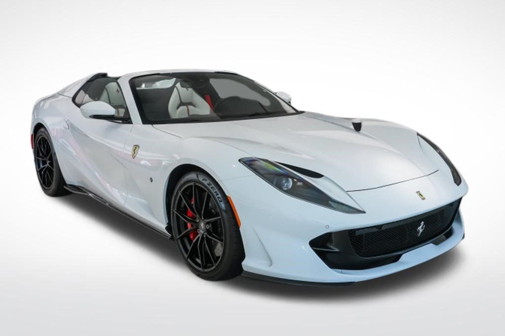 Used 2023 Ferrari 812 GTS RWD image 7