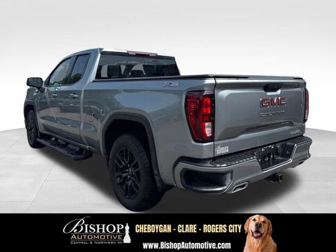 Used 2023 GMC Sierra 1500 Elevation w/ X31 Off-Road Package AWD/4WD image 9