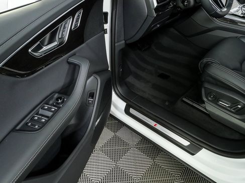 New 2026 Audi RS 3 image 8