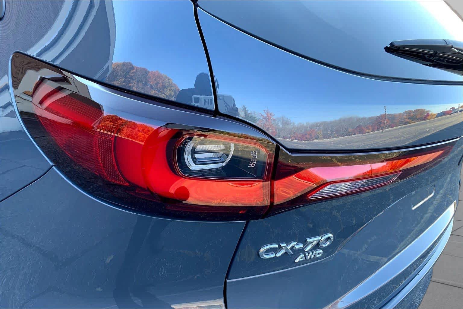 Used 2025 MAZDA CX-70 Plug-In Hybrid w/ Premium Pkg AWD/4WD image 27