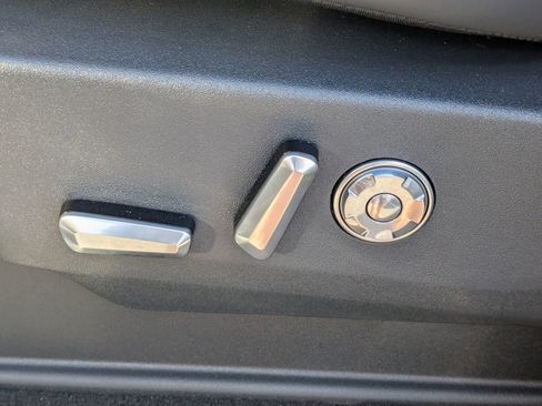 New 2025 Lincoln Navigator L Reserve w/ Jet Appearance Package image 23