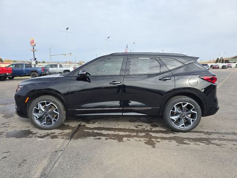 Used 2020 Chevrolet Blazer RS image 2