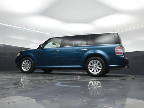 Used 2011 Ford Flex SEL FWD image 48