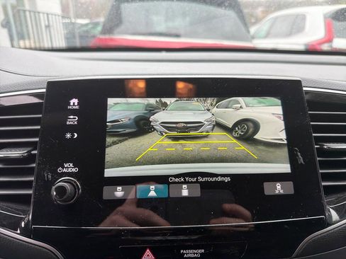 Used 2022 Honda Pilot Sport image 27