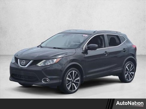 Used 2019 Nissan Rogue Sport SL w/ Premium Package FWD image 1