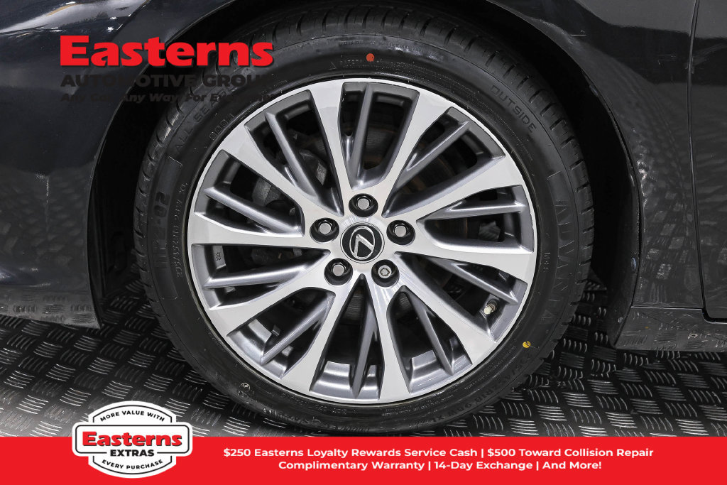 Used 2019 Lexus ES 350 w/ Premium Package FWD image 33