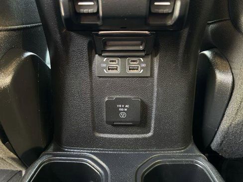 Certified 2021 Jeep Wrangler Unlimited Rubicon AWD/4WD image 33