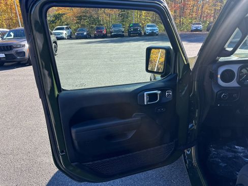 Used 2024 Jeep Wrangler Sport S w/ Convenience Group image 19