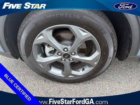Used 2025 Ford Escape ST-Line w/ Tech Pack #1 FWD image 9