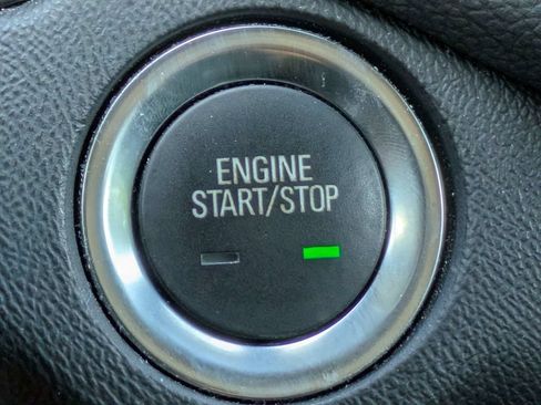 Used 2022 Chevrolet Equinox LT w/ Driver Convenience Package AWD/4WD image 28