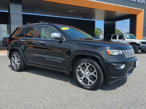 Used 2019 Jeep Grand Cherokee Overland AWD/4WD image 2