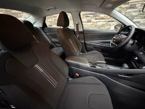 Certified 2023 Hyundai Elantra SEL FWD image 16