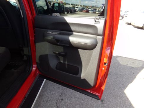 Used 2010 Chevrolet Silverado 1500 LT w/ Power Pack Plus RWD image 21