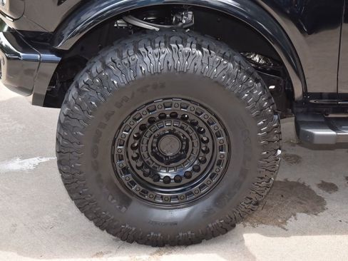 Used 2023 Ford Bronco Wildtrak AWD/4WD image 47