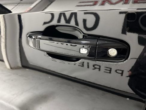 New 2026 GMC Sierra 1500 Elevation image 10