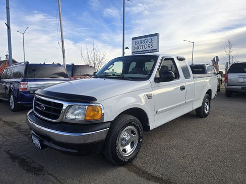 Used 2004 Ford F150 XLT image 1