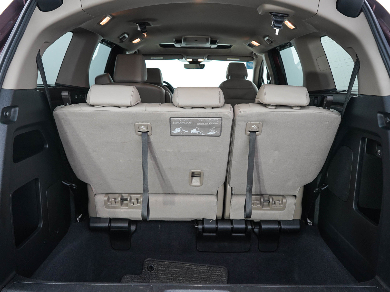 Used 2021 Honda Odyssey Touring image 9