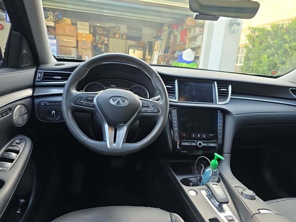 Certified 2023 INFINITI QX50 Luxe FWD image 7