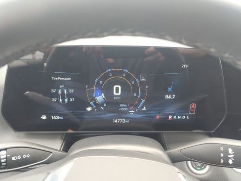 Used 2025 Chevrolet Equinox LT w/ Safety and Technology Package image 49