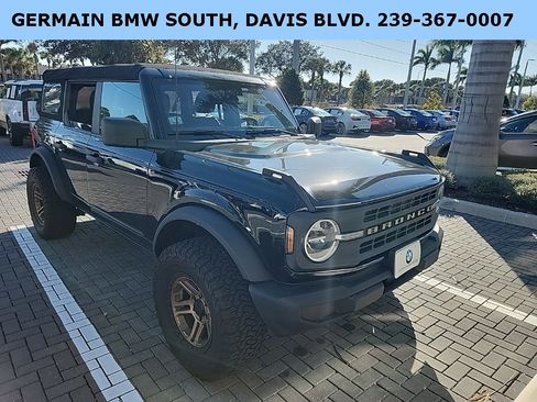 Used 2021 Ford Bronco 4-Door image 3