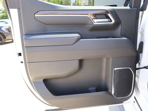 Certified 2025 Chevrolet Silverado 1500 RST w/ Max Trailering Package AWD/4WD image 26