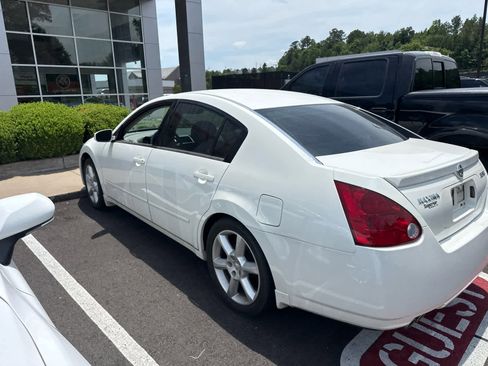 Used 2005 Nissan Maxima 3.5 SE w/ (S03) Driver Preferred Pkg FWD image 4