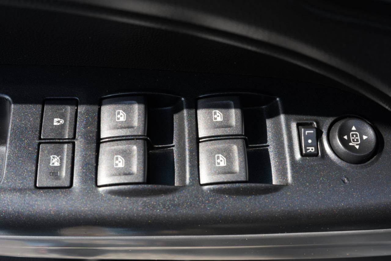 Used 2021 Chevrolet Colorado LT w/ Safety Package RWD image 22