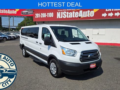 Used 2017 Ford Transit 350 XLT RWD image 1