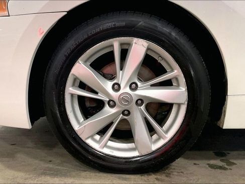 Used 2013 Nissan Altima 2.5 SV w/ 2.5SV Convenience Pkg image 9