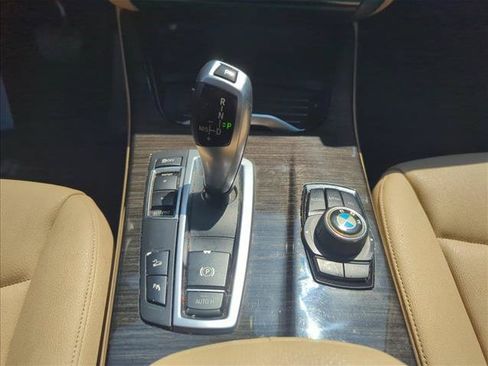 Used 2017 BMW X3 xDrive28i AWD/4WD image 16