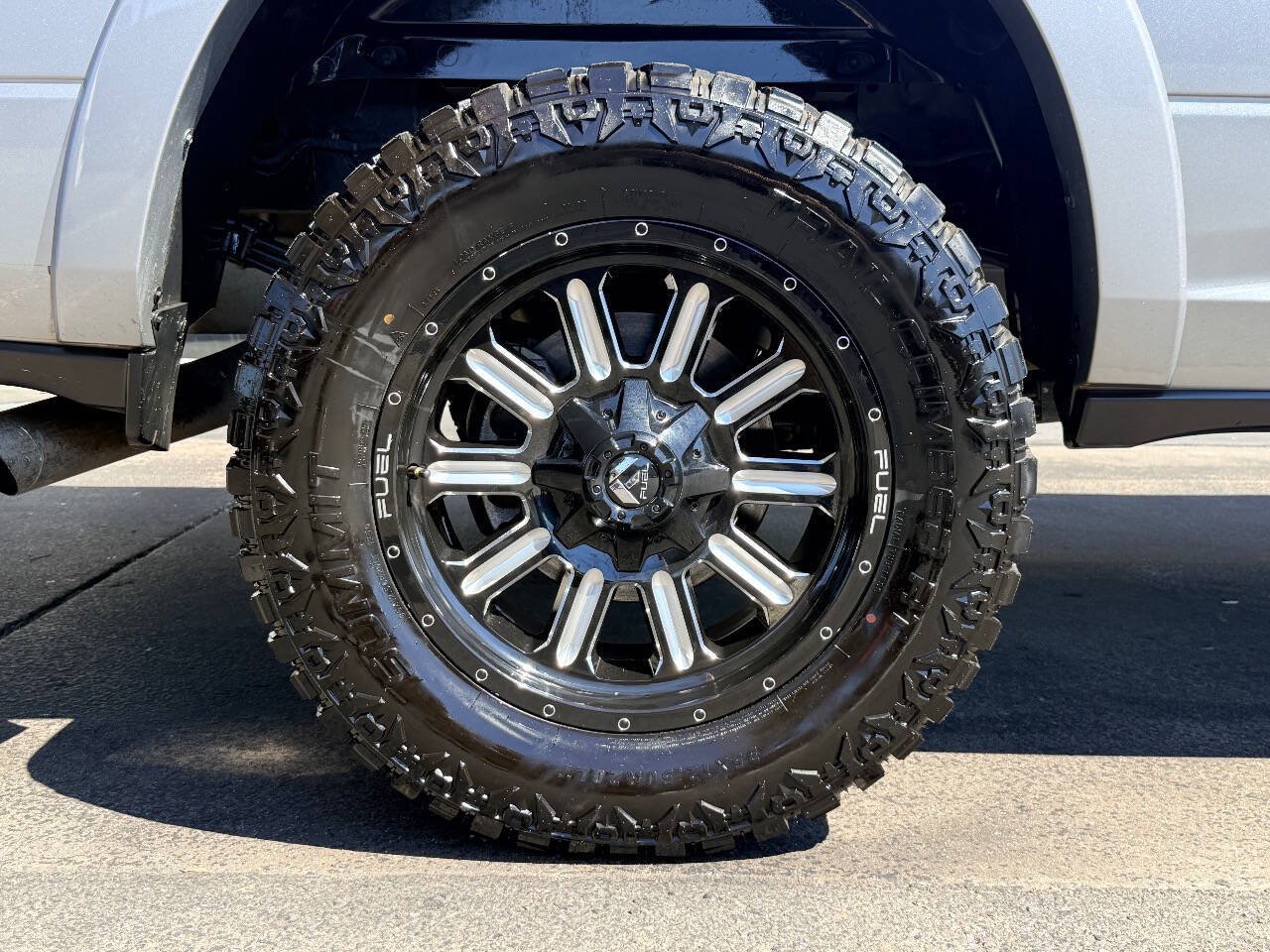 Used 2019 RAM 3500 Laramie AWD/4WD image 13