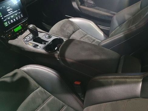 Used 2018 Maserati GranTurismo Sport image 19