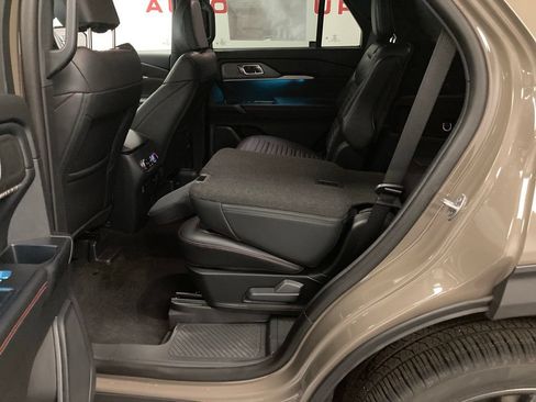 New 2026 Ford Explorer ST-Line w/ ST-Line Street Pack AWD/4WD image 33