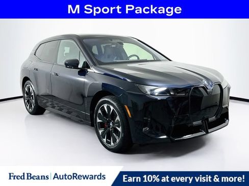 Used 2026 BMW iX xDrive45 w/ M Sport Package AWD/4WD image 1