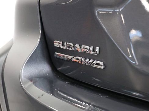 Used 2025 Subaru Crosstrek 2.0i Premium image 11