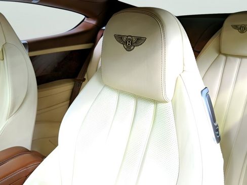 Used 2012 Bentley Continental GT image 26