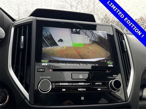 Certified 2022 Subaru Forester Limited image 15