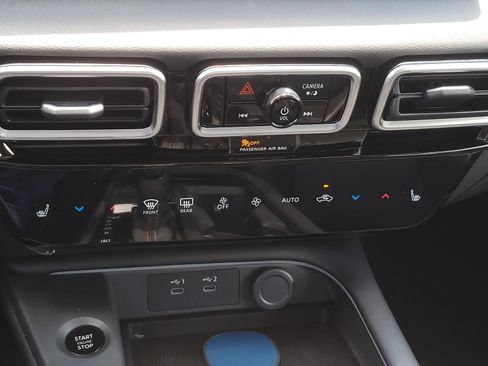 New 2027 Nissan Sentra SR w/ SR Premium Package FWD image 23