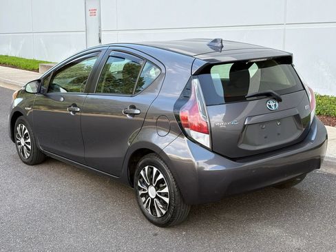 Used 2016 Toyota Prius C Two FWD image 3