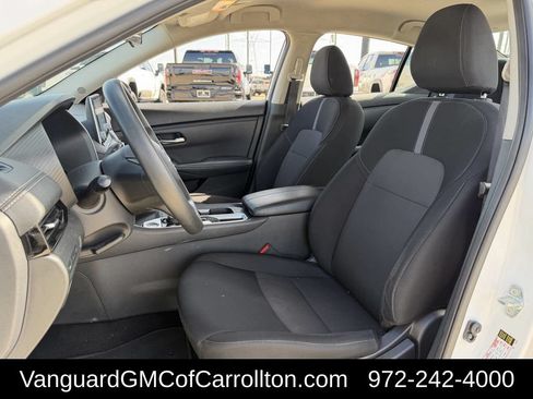 Used 2024 Nissan Sentra SV FWD image 25