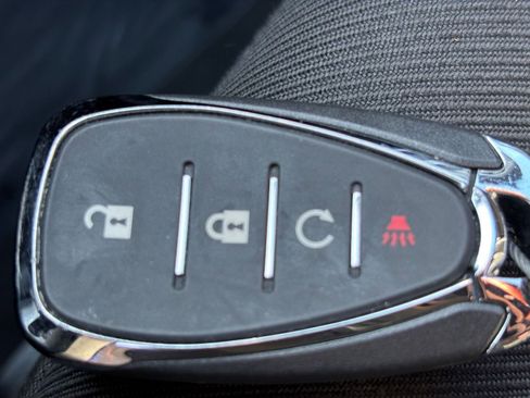 Used 2025 Chevrolet Blazer LT image 27