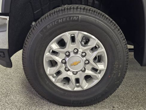 New 2026 Chevrolet Silverado 2500 LTZ w/ LTZ Premium Texas Edition AWD/4WD image 14
