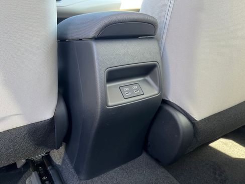 New 2026 Toyota Corolla LE image 18