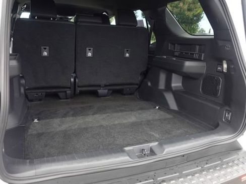 Certified 2025 Toyota 4Runner TRD Off-Road Premium w/ Tow Technology Package AWD/4WD image 31