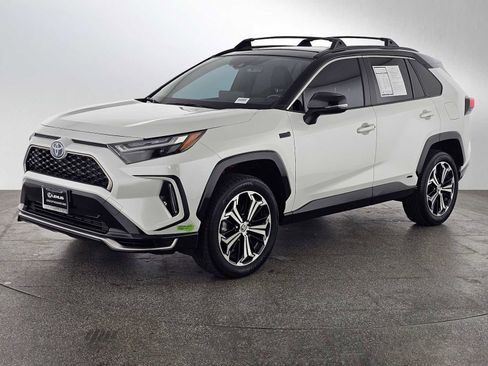 Used 2023 Toyota RAV4 XSE image 7