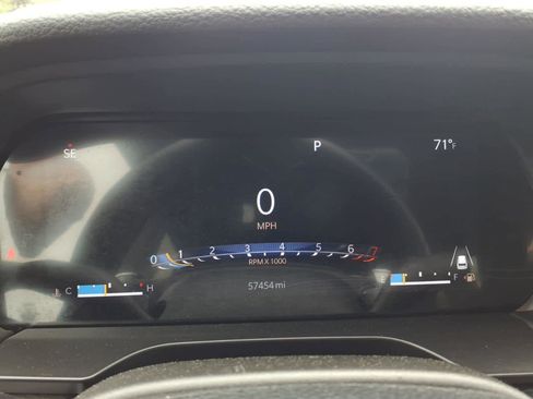 Used 2022 Jeep Grand Cherokee L Limited AWD/4WD image 30